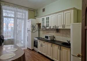 2-к квартира, вторичка, 51м2, 1/10 этаж