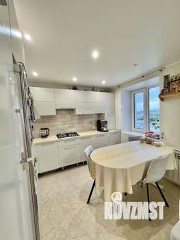 3-к квартира, вторичка, 61м2, 9/10 этаж