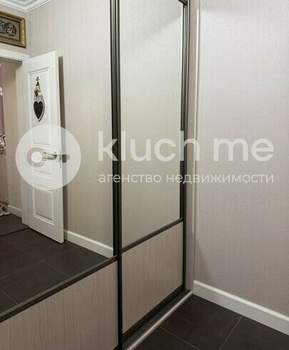 2-к квартира, вторичка, 63м2, 8/9 этаж