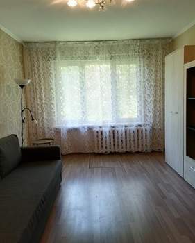 2-к квартира, вторичка, 47м2, 1/5 этаж