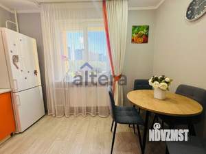 2-к квартира, вторичка, 63м2, 3/18 этаж