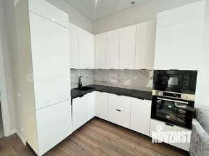 2-к квартира, вторичка, 80м2, 19/23 этаж