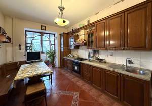 3-к квартира, вторичка, 156м2, 3/9 этаж