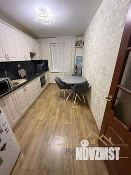 3-к квартира, вторичка, 68м2, 4/9 этаж