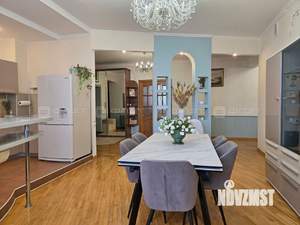 4-к квартира, вторичка, 164м2, 4/9 этаж