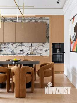 4-к квартира, вторичка, 130м2, 4/6 этаж