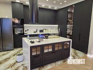 4-к квартира, вторичка, 233м2, 16/37 этаж