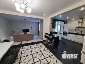 2-к квартира, вторичка, 109м2, 2/6 этаж