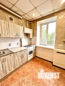 3-к квартира, вторичка, 55м2, 3/3 этаж