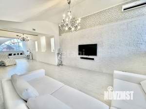2-к квартира, вторичка, 143м2, 6/6 этаж