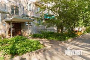 2-к квартира, вторичка, 42м2, 1/5 этаж