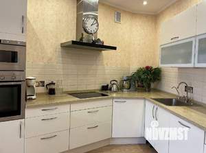 2-к квартира, вторичка, 71м2, 2/5 этаж