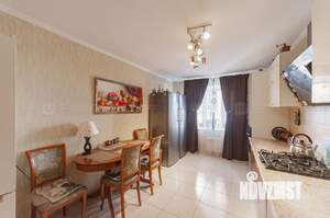 2-к квартира, вторичка, 71м2, 1/9 этаж