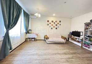 3-к квартира, вторичка, 80м2, 1/5 этаж