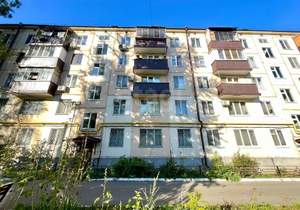 3-к квартира, вторичка, 58м2, 4/5 этаж