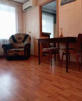 4-к квартира, вторичка, 62м2, 3/5 этаж