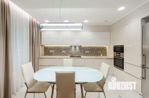 3-к квартира, вторичка, 95м2, 9/16 этаж