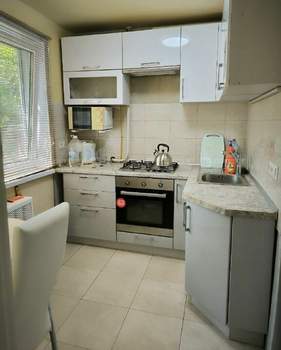 2-к квартира, вторичка, 44м2, 1/5 этаж