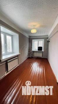 2-к квартира, вторичка, 42м2, 4/4 этаж