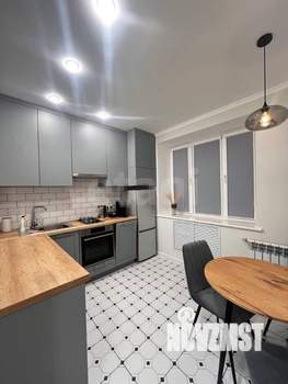 1-к квартира, вторичка, 38м2, 1/5 этаж