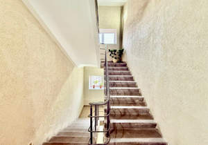 2-к квартира, вторичка, 54м2, 9/9 этаж