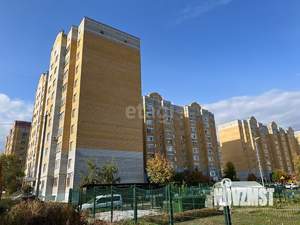 2-к квартира, вторичка, 60м2, 1/10 этаж