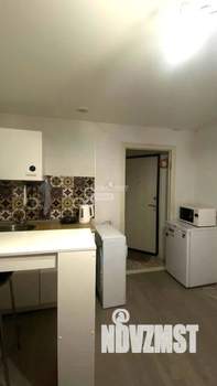 Студия квартира, вторичка, 17м2, 1/10 этаж