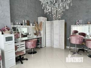 2-к квартира, вторичка, 68м2, 1/19 этаж