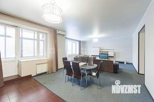 2-к квартира, вторичка, 130м2, 2/9 этаж