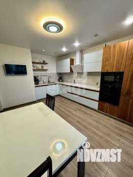 3-к квартира, вторичка, 77м2, 2/10 этаж