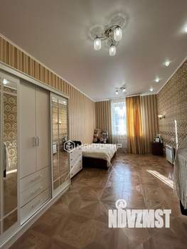 4-к квартира, вторичка, 200м2, 3/5 этаж