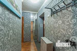 2-к квартира, вторичка, 43м2, 1/5 этаж