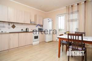 4-к квартира, вторичка, 157м2, 6/18 этаж