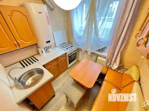 2-к квартира, вторичка, 41м2, 1/4 этаж