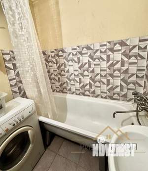 2-к квартира, вторичка, 64м2, 9/19 этаж