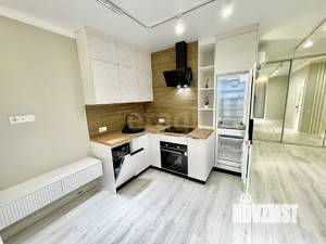3-к квартира, вторичка, 62м2, 10/17 этаж