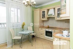 2-к квартира, вторичка, 61м2, 13/18 этаж