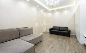 3-к квартира, вторичка, 82м2, 8/14 этаж