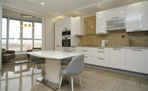 3-к квартира, вторичка, 95м2, 17/19 этаж