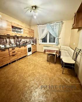 2-к квартира, вторичка, 64м2, 9/19 этаж