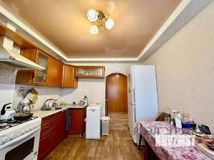 2-к квартира, вторичка, 57м2, 4/10 этаж