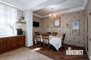 3-к квартира, вторичка, 114м2, 2/4 этаж