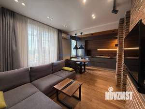 2-к квартира, вторичка, 60м2, 9/16 этаж