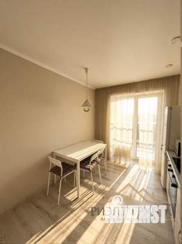 2-к квартира, вторичка, 54м2, 9/10 этаж