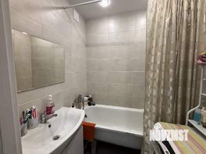 3-к квартира, вторичка, 68м2, 8/9 этаж