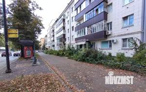 2-к квартира, вторичка, 42м2, 1/5 этаж