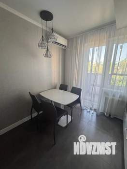 2-к квартира, вторичка, 60м2, 5/18 этаж