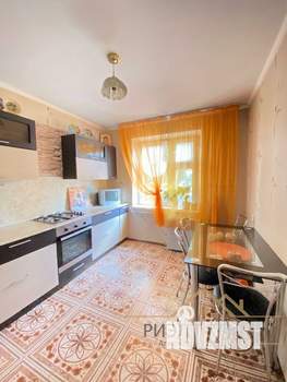 3-к квартира, вторичка, 70м2, 1/9 этаж