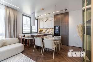 4-к квартира, вторичка, 94м2, 15/18 этаж