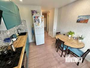 2-к квартира, вторичка, 50м2, 9/9 этаж